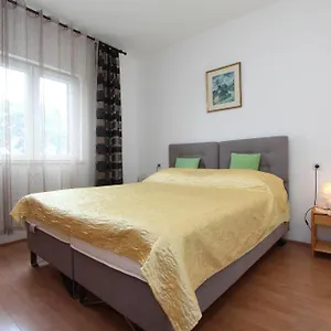 Belsa Apartment